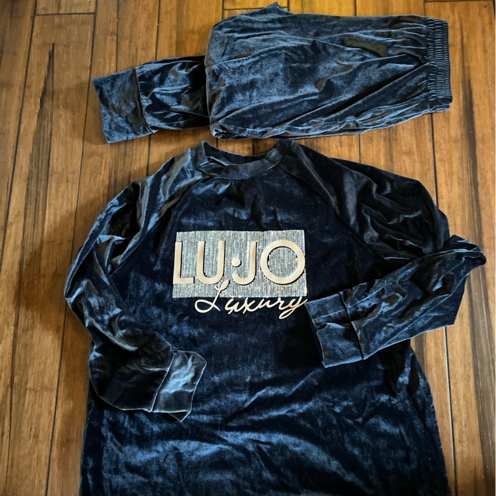 Lu Jo Velvet Loungewear Set in Dark Blue